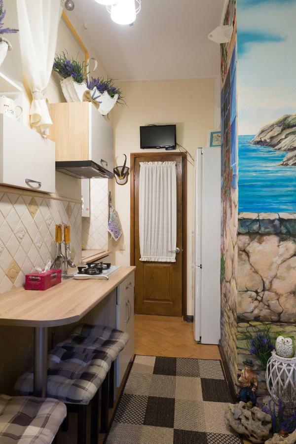 Cozy Apartment On Yevreiska Street Odessa Ngoại thất bức ảnh